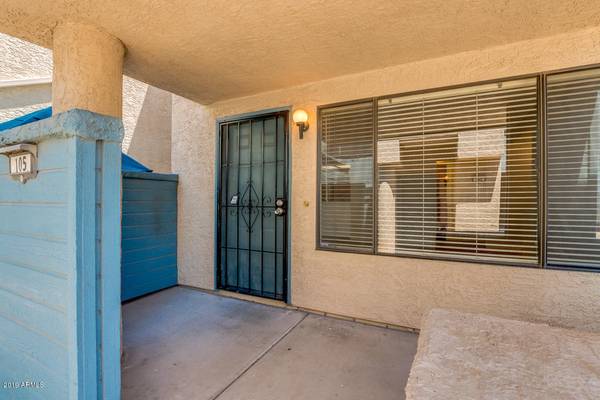 Glendale, AZ 85302,9209 N 59TH Avenue #105