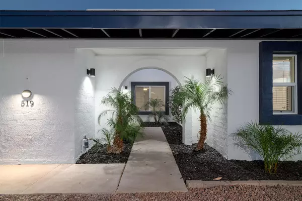 Tempe, AZ 85282,521 W PEBBLE BEACH Drive