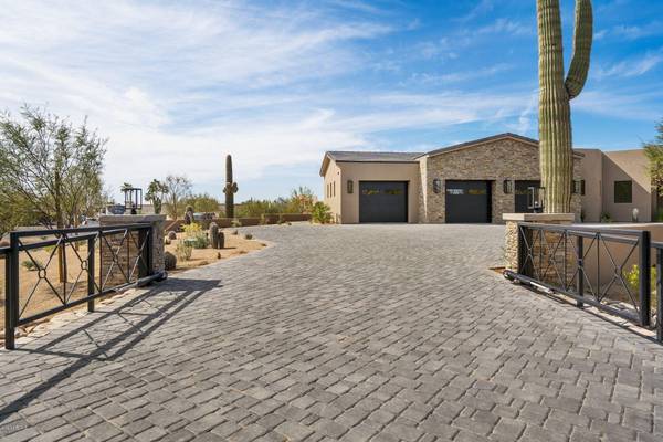 Scottsdale, AZ 85266,27225 N 71st Place