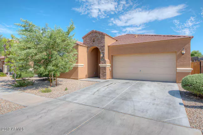 8807 W KINGMAN Street, Tolleson, AZ 85353