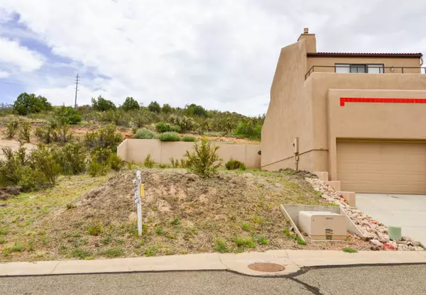 Prescott, AZ 86301,2692 COLLEGE HEIGHTS Road #45