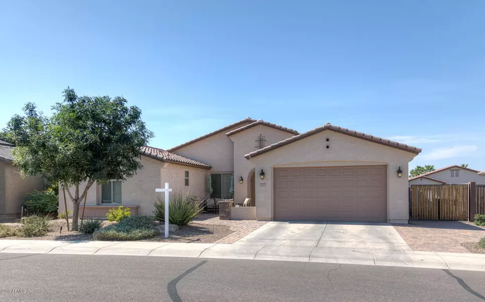 1257 W PLANE TREE Avenue, San Tan Valley, AZ 85140