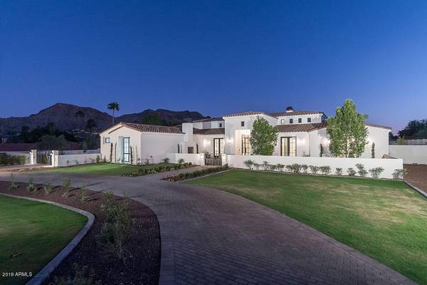 Paradise Valley, AZ 85253,5001 E DESERT JEWEL Drive