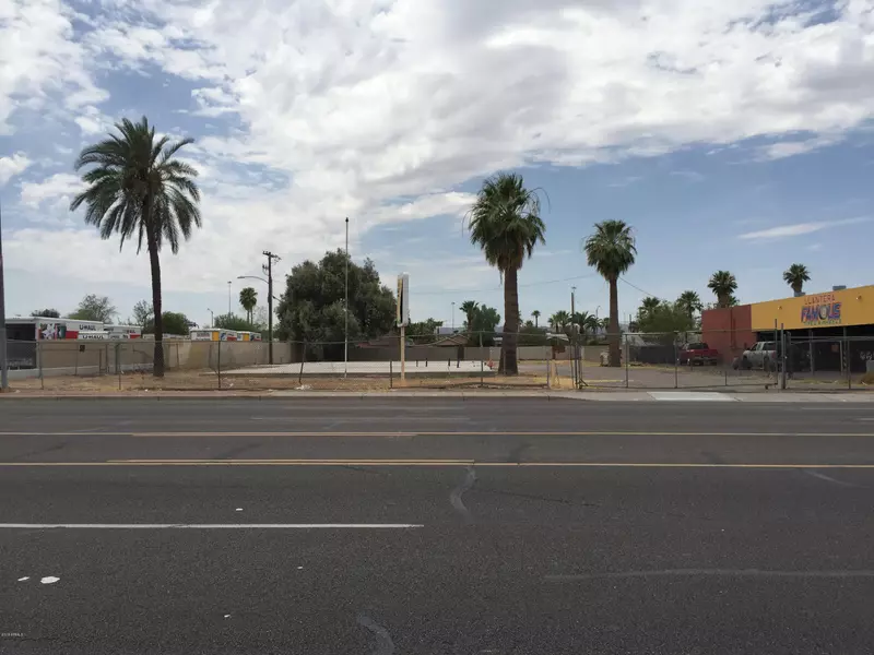 2305 E MCDOWELL Road #-, Phoenix, AZ 85006