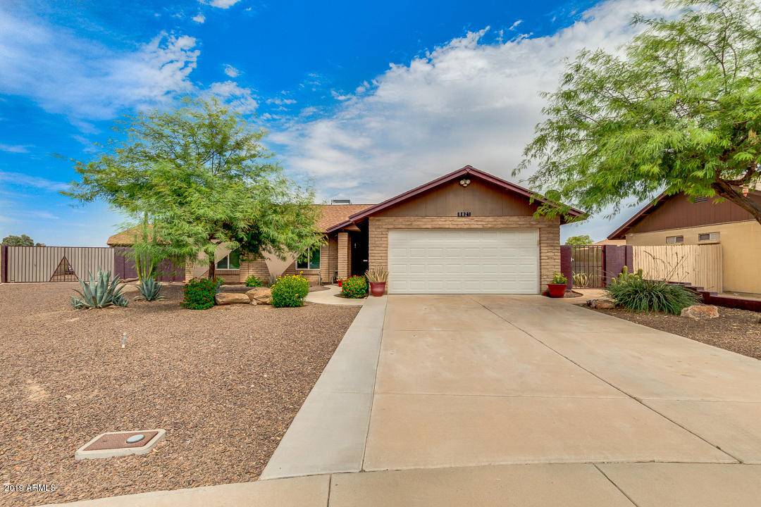 8821 N 84TH Drive, Peoria, AZ 85345