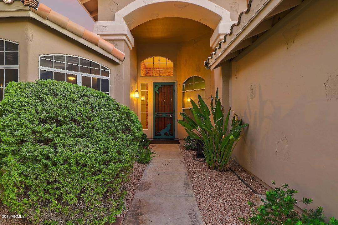 Chandler, AZ 85286,1933 W SPRUCE Drive
