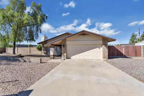 356 S MORENO Circle, Litchfield Park, AZ 85340