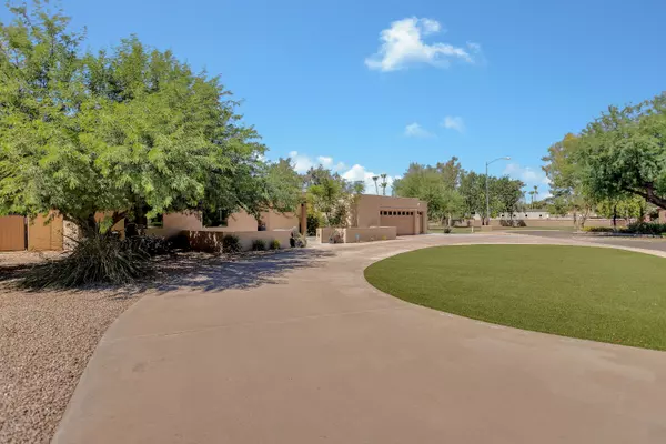 Scottsdale, AZ 85258,8231 E APPALOOSA Trail