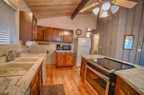 Pinetop, AZ 85935,7275 MOON CREEK Circle