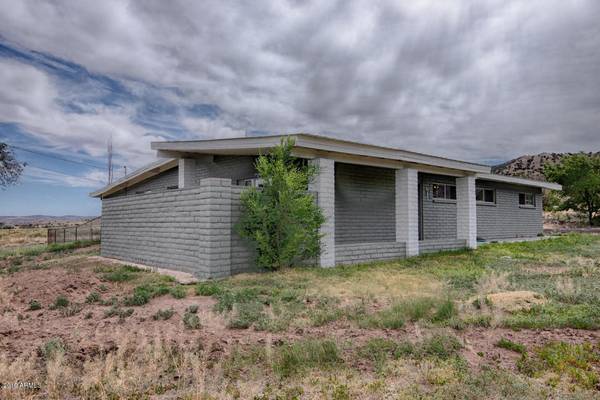 Concho, AZ 85924,5042 Old Concho Road