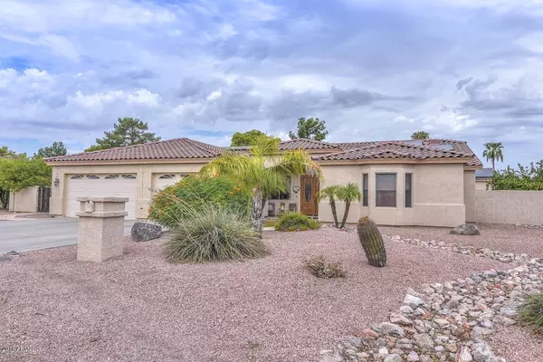 7208 W Angela Drive, Glendale, AZ 85308