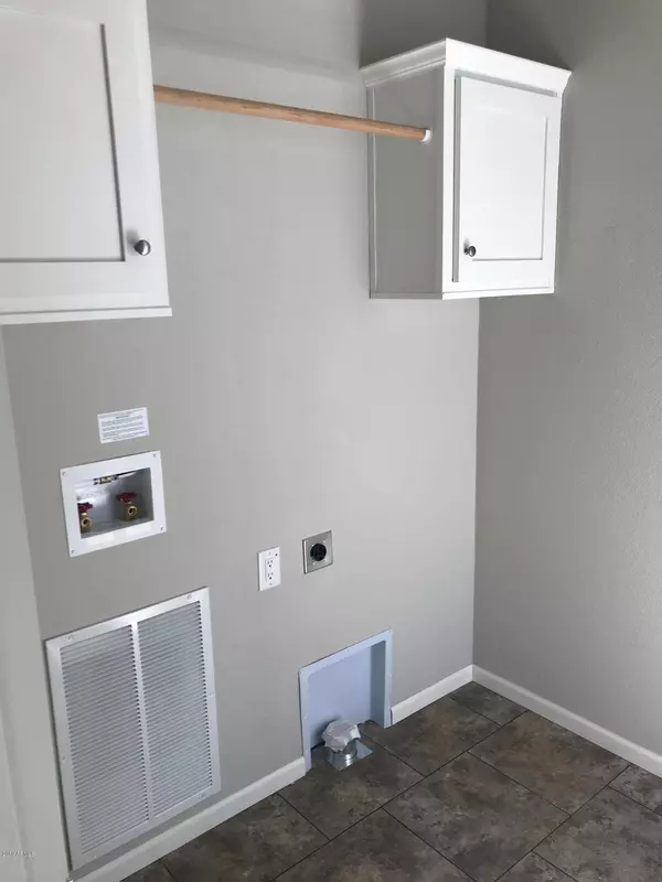 Florence, AZ 85132,12160 E Pot O Gold Trail