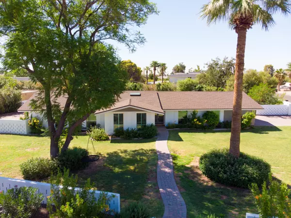 Paradise Valley, AZ 85253,6833 E PASADENA Avenue