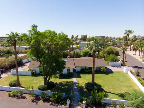 Paradise Valley, AZ 85253,6833 E PASADENA Avenue