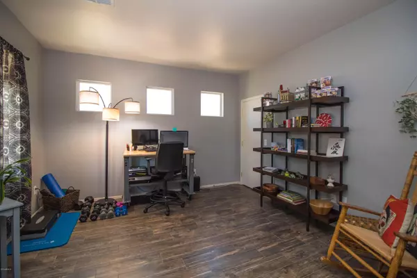 Glendale, AZ 85303,7254 W NICOLET Avenue