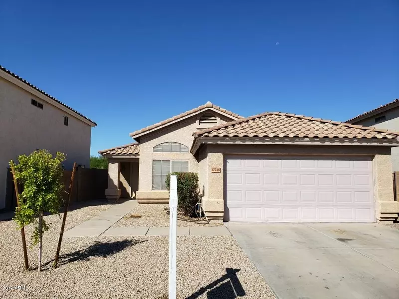 17216 N WAVYLEAF Avenue, Surprise, AZ 85374