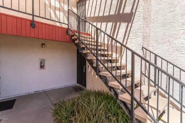 Phoenix, AZ 85008,4211 E PALM Lane #101