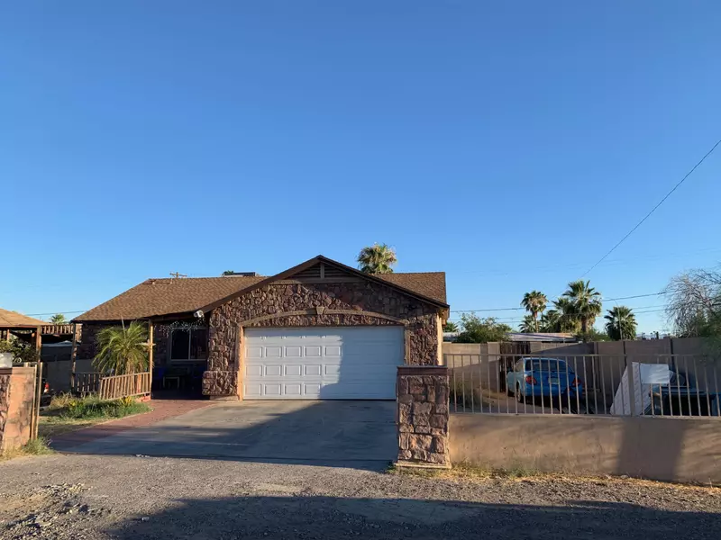 2741 W GEORGIA Avenue, Phoenix, AZ 85017