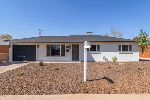 8102 E CLARENDON Avenue, Scottsdale, AZ 85251