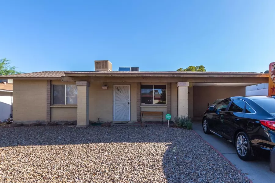 909 W HELENA Drive, Phoenix, AZ 85023