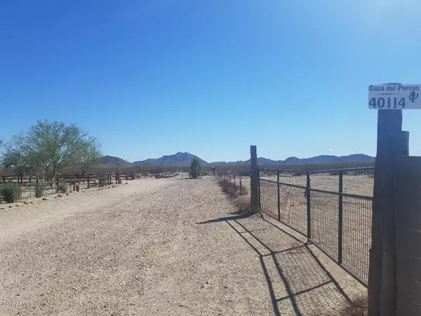 Salome, AZ 85348,40114 RIGGS Lane