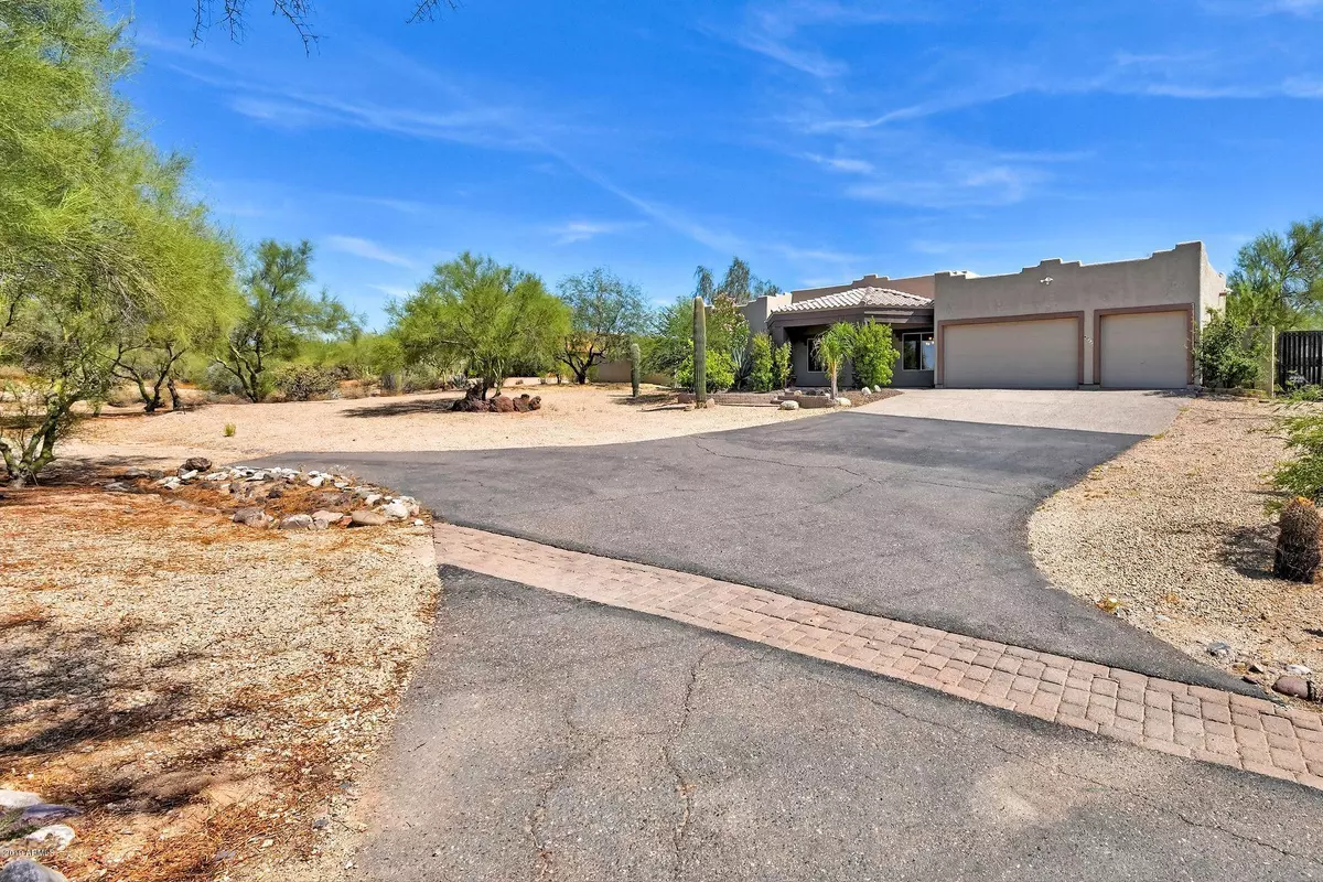 Cave Creek, AZ 85331,6011 E RANCHO DEL ORO Drive