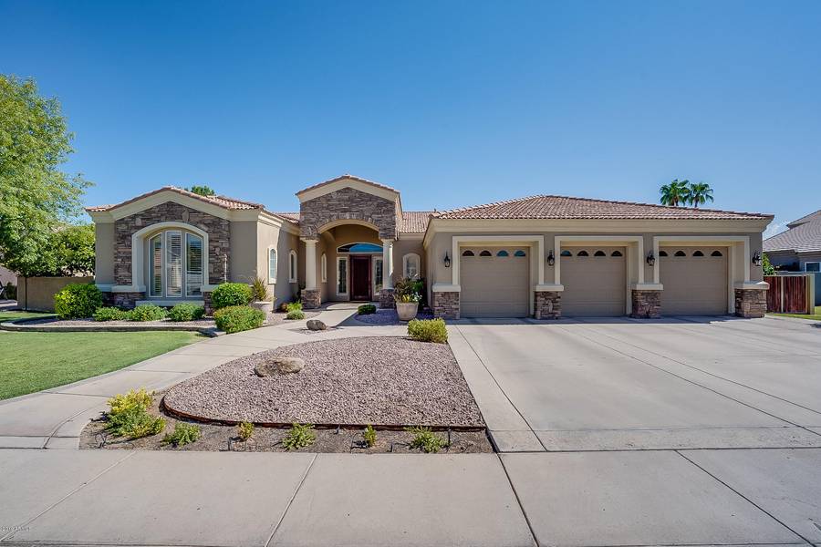 4449 E ENCINAS Avenue, Gilbert, AZ 85234