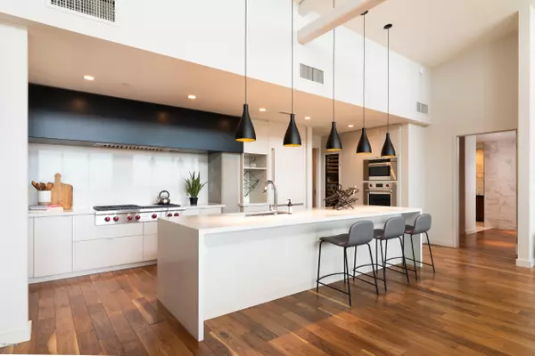 Paradise Valley, AZ 85253,5455 E LINCOLN Drive #3008