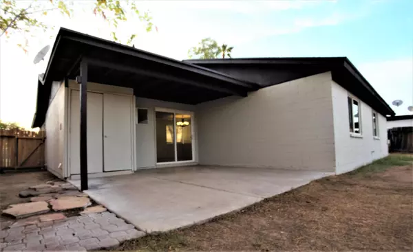 Glendale, AZ 85302,9101 N 57 Avenue