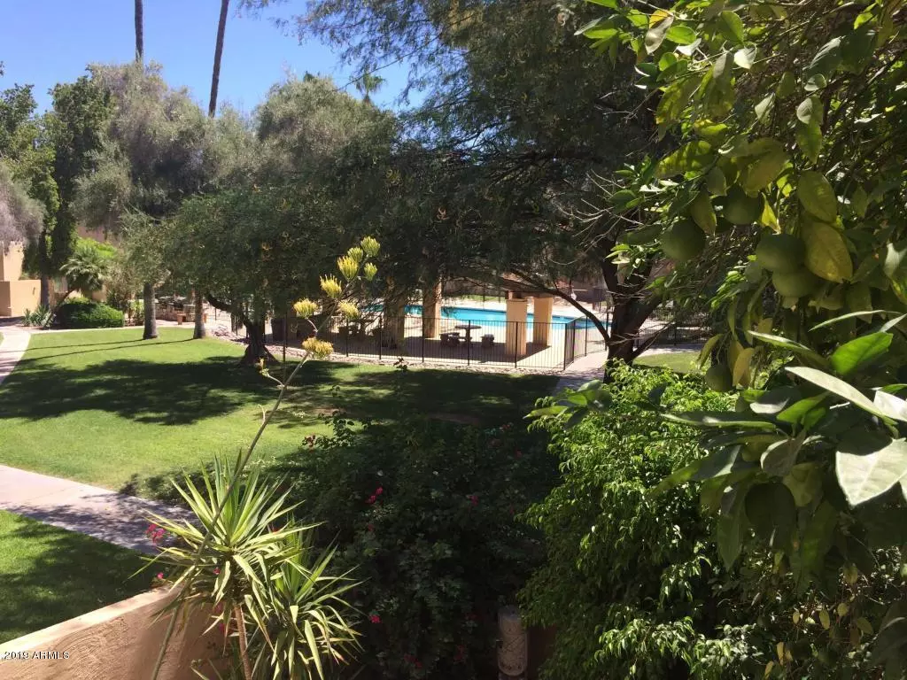Phoenix, AZ 85018,4201 E CAMELBACK Road #36