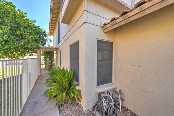 Mesa, AZ 85205,1027 N SUNNYVALE --