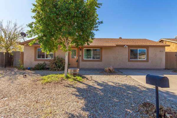 Phoenix, AZ 85032,3731 E GREENWAY Lane