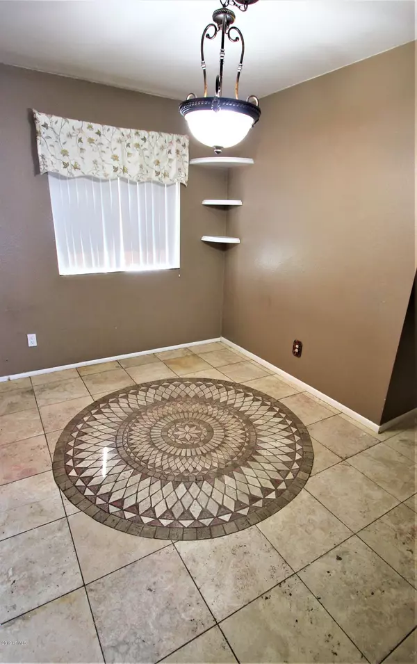 Apache Junction, AZ 85119,1025 S MOUNTAIN VIEW Road