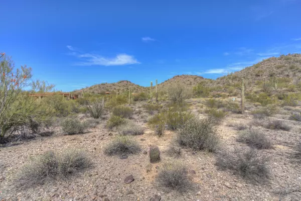 Cave Creek, AZ 85331,5600 E Summit Cove #23