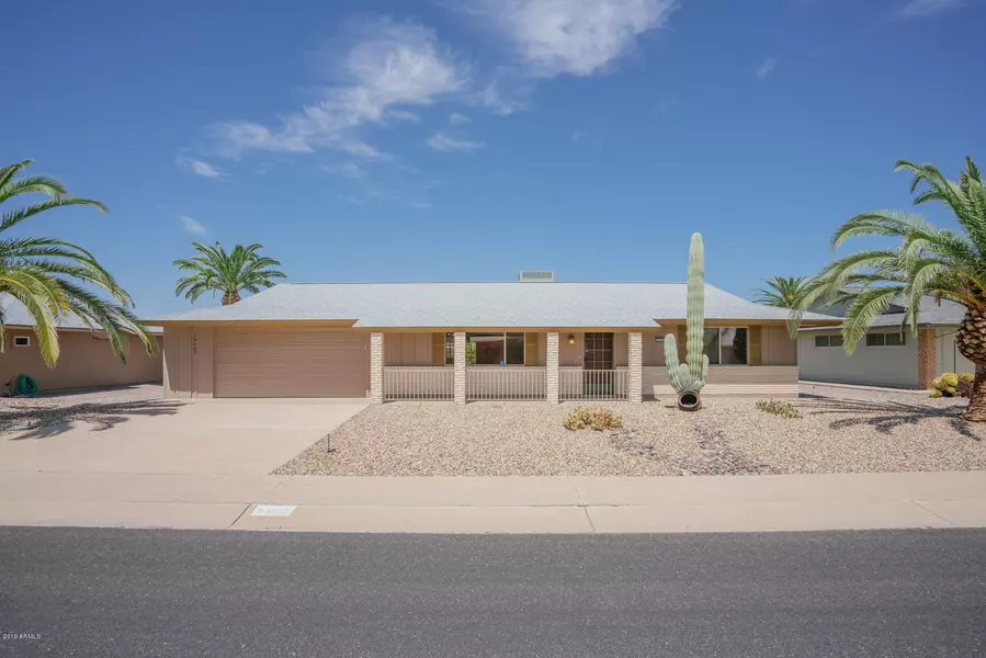 10003 W DESERT FOREST Circle, Sun City, AZ 85351