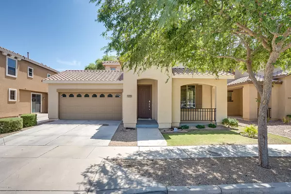 3277 E CARLA VISTA Drive, Gilbert, AZ 85295