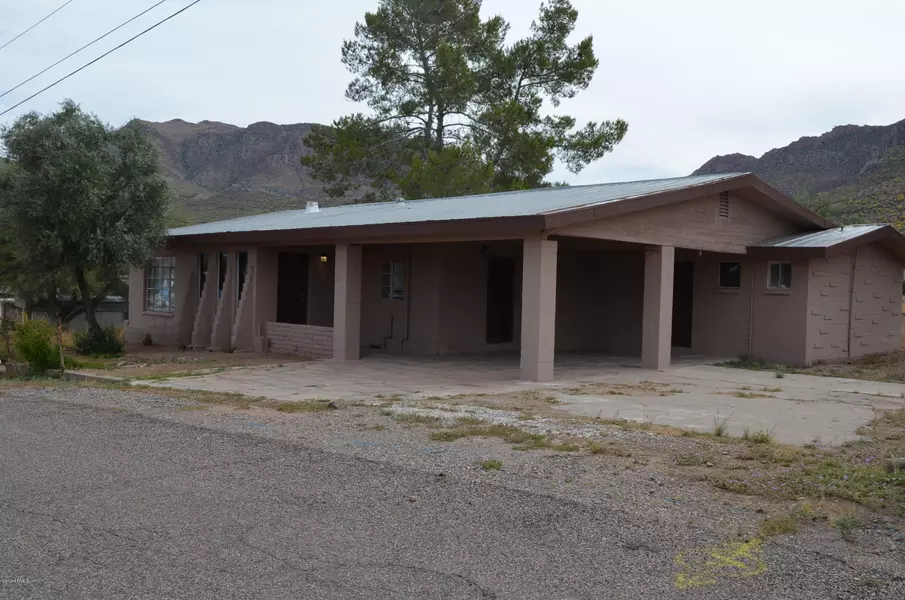 1005 S WESTERN Avenue, Superior, AZ 85173