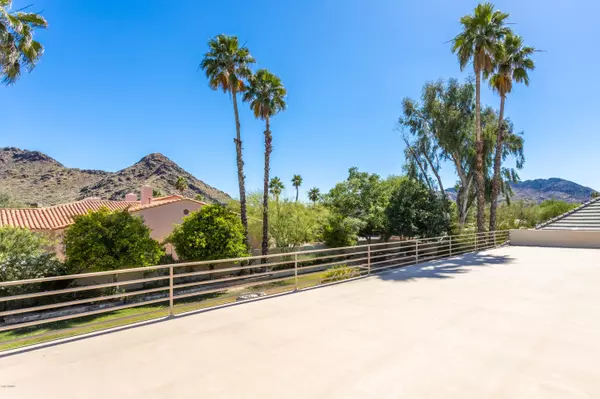 Paradise Valley, AZ 85253,5601 E CABALLO Drive