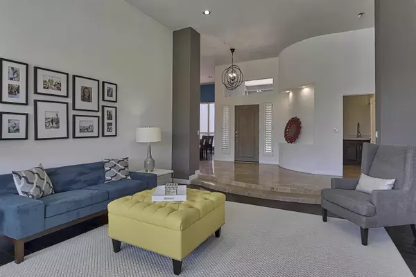 Scottsdale, AZ 85266,6915 E BOBWHITE Way