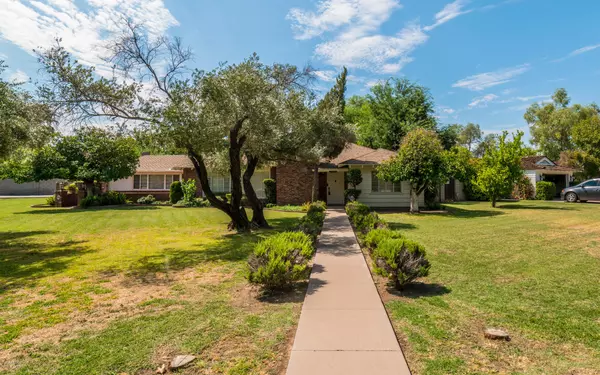 Phoenix, AZ 85013,101 W LAWRENCE Road