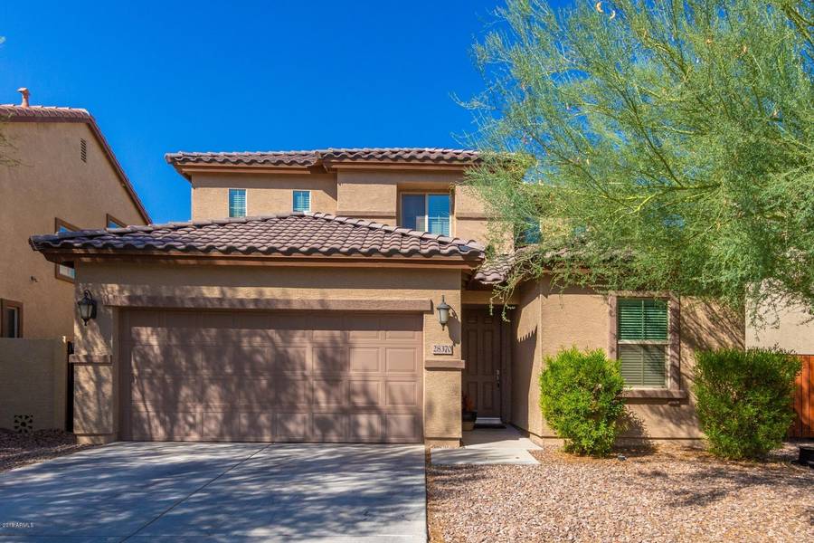 28370 N CACTUS FLOWER Circle, San Tan Valley, AZ 85143