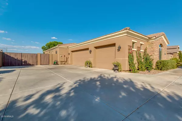 Queen Creek, AZ 85142,22647 S 220TH Street