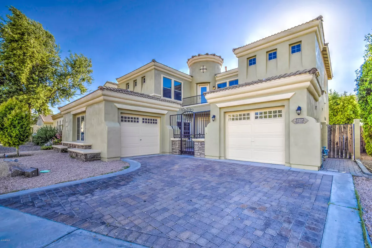 Phoenix, AZ 85041,7818 S 5TH Drive