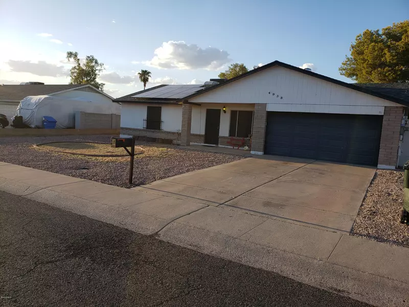 4938 W LARKSPUR Drive, Glendale, AZ 85304