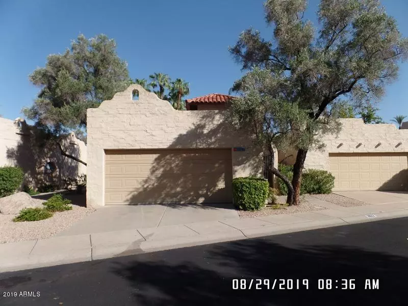 2922 W KELTON Lane, Phoenix, AZ 85053