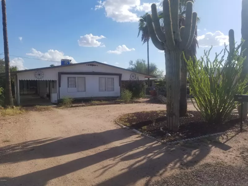 11243 E BOULDER Drive, Apache Junction, AZ 85120