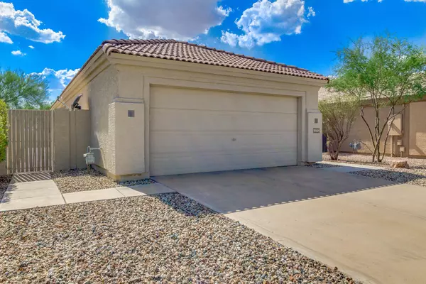 Cave Creek, AZ 85331,30434 N 42ND Place