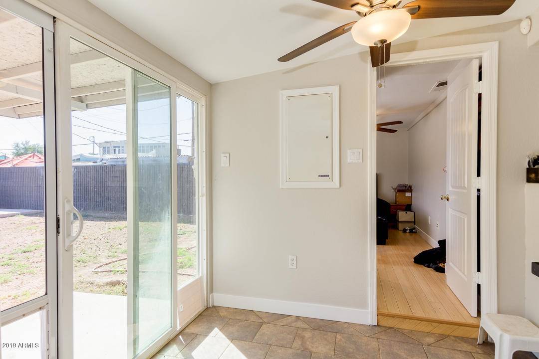Phoenix, AZ 85008,1205 N 43RD Place