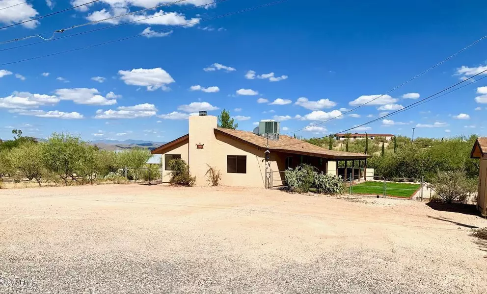 917 YAQUI Drive, Wickenburg, AZ 85390