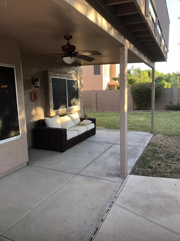 Phoenix, AZ 85045,650 W MOUNTAIN VISTA Drive